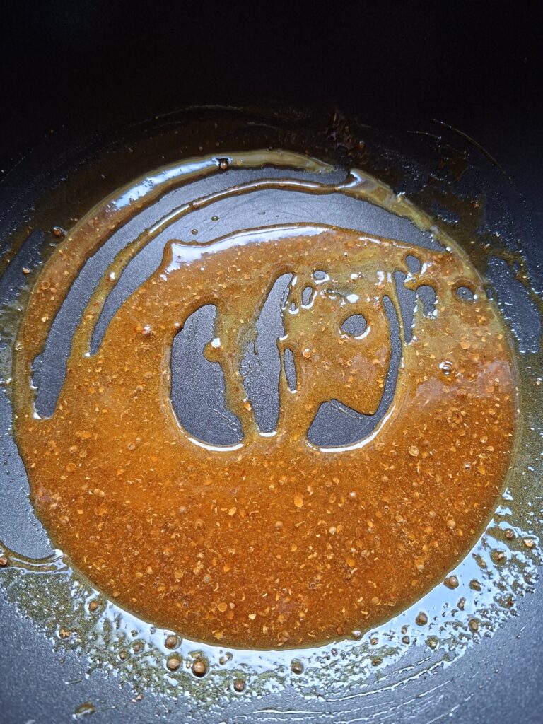 Sos sriracha z miodem